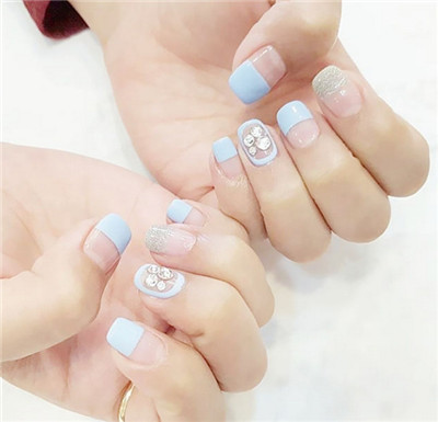 美甲图片,ylzx美甲,灰蓝色美甲,美甲款式