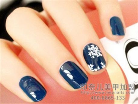 初雪,雪花,美甲款式,雪花美甲